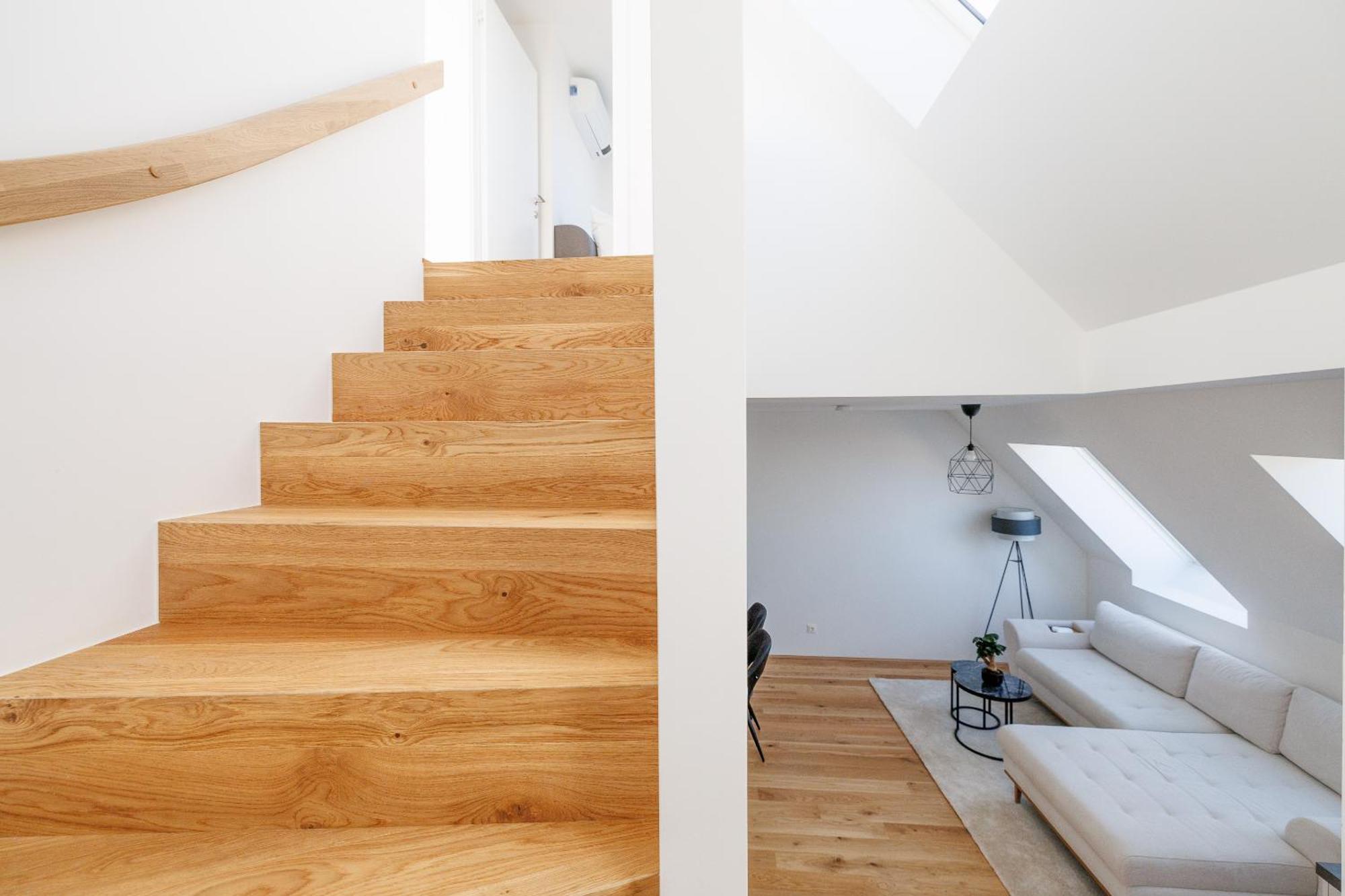 Symphony Apartments 38 - Modern Loft With Terrace And Grill In Central Location Bécs Kültér fotó